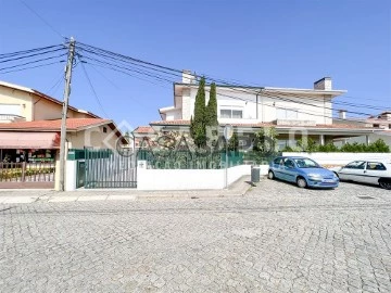 Villa 4 habitaciones