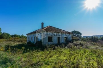 Old House 2 Bedrooms