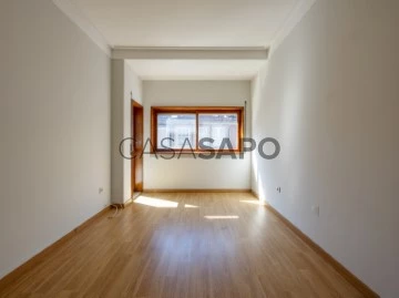 Apartamento 2 habitaciones + 1 hab. auxiliar