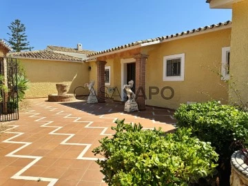 Detached House 4 Bedrooms