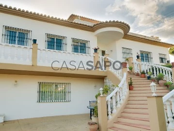 Vivienda Aislada 6 habitaciones