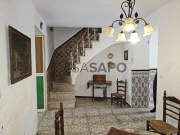 Vivienda adosada 6 habitaciones