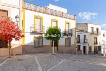 Vivienda adosada 7 habitaciones