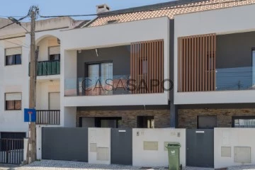 Vivienda adosada 5 habitaciones