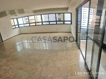 Apartamento 4 Quartos