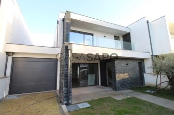 Casa 4 habitaciónes, Duplex