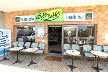 Café / Snack Bar