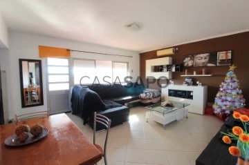 Casa 3 hab. + 2 hab. Auxiliares, Duplex