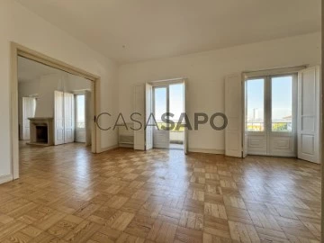 Apartamento T5 Duplex