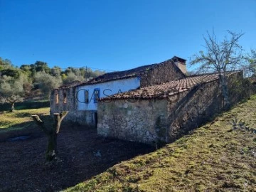 Old House 3 Bedrooms