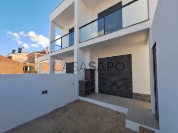 Vivienda pareada 4 habitaciones