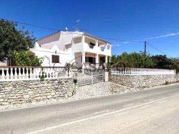 Casa 4 habitaciones