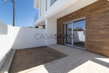 Vivienda pareada 4 habitaciónes, Duplex