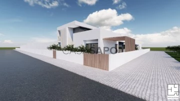 Semi-Detached House 3 Bedrooms