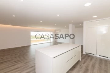 Apartamento 4 habitaciones + 3 hab. auxiliares