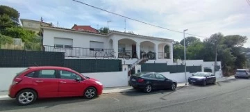 Two-flat House 3 Bedrooms +2