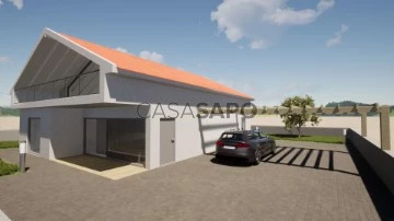 House 2 Bedrooms Duplex