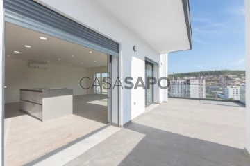 Apartamento 3 habitaciones + 1 hab. auxiliar