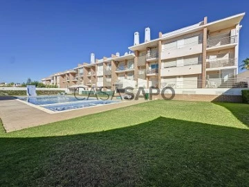 Apartment 2 Bedrooms Triplex