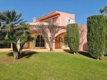 Detached House 3 Bedrooms +1