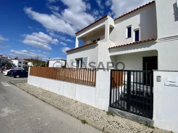 Detached House 5 Bedrooms