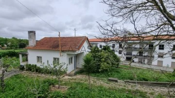 Casa antigua 2 habitaciones