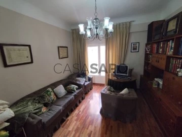 Piso 5 habitaciones + 3 hab. auxiliares