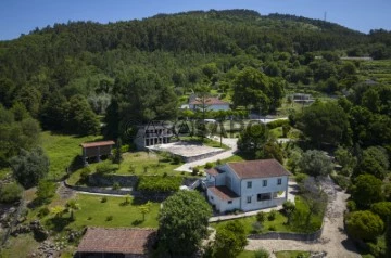 Farm 10 Bedrooms