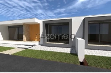 House 3 Bedrooms