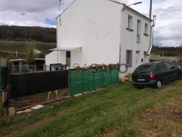 Casa amb parcel·la 4 habitacions