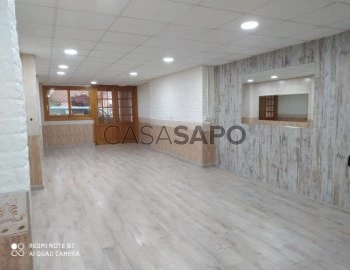 Baixos comercial