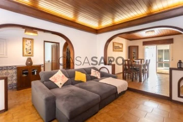 Casa 4 habitaciónes, Duplex