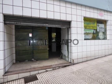 Baixos comercial