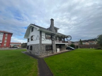 House with land 7 Bedrooms