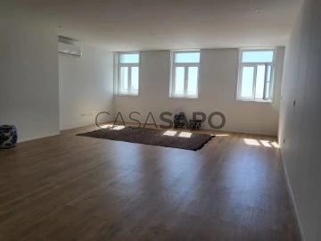 Apartment 2 Bedrooms +1 Duplex