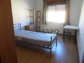 Apartamento 3 habitaciones + 1 hab. auxiliar