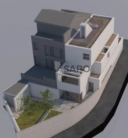 House 4 Bedrooms Triplex