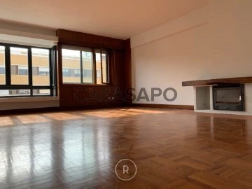 Apartamento 3 habitaciones + 1 hab. auxiliar