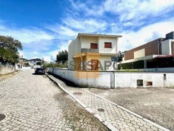 Vivienda Aislada 4 habitaciones