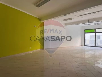 31 Lojas no Distrito de Setúbal, Barreiro e Lavradio - CASA SAPO - Portal  Nacional de Imobiliário