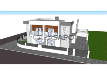 Semi-Detached House 4 Bedrooms Duplex