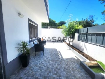 Semi-Detached House 5 Bedrooms Duplex