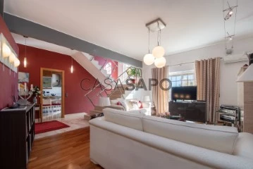 House 3 Bedrooms Triplex