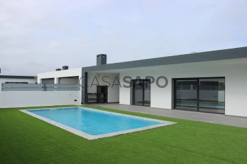 Detached House 4 Bedrooms