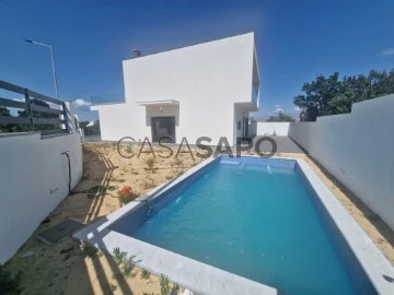 Detached House 4 Bedrooms Duplex