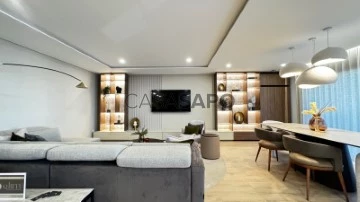 Apartment 5 Bedrooms Duplex