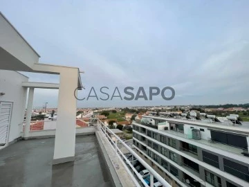 Apartamento 3 hab. + 2 hab. Auxiliares, Duplex