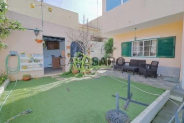 Detached House 5 Bedrooms Duplex