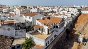 Two-Family House 6 Bedrooms