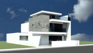 House 4 Bedrooms Duplex